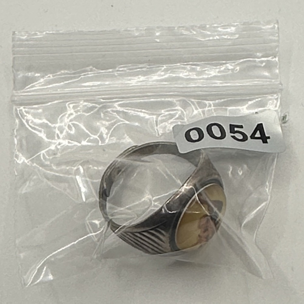 Winky + Dutch Blonde Pin Up Girl Cameo Ring Silver Tone Adjustable Size 7 - Picture 11 of 11